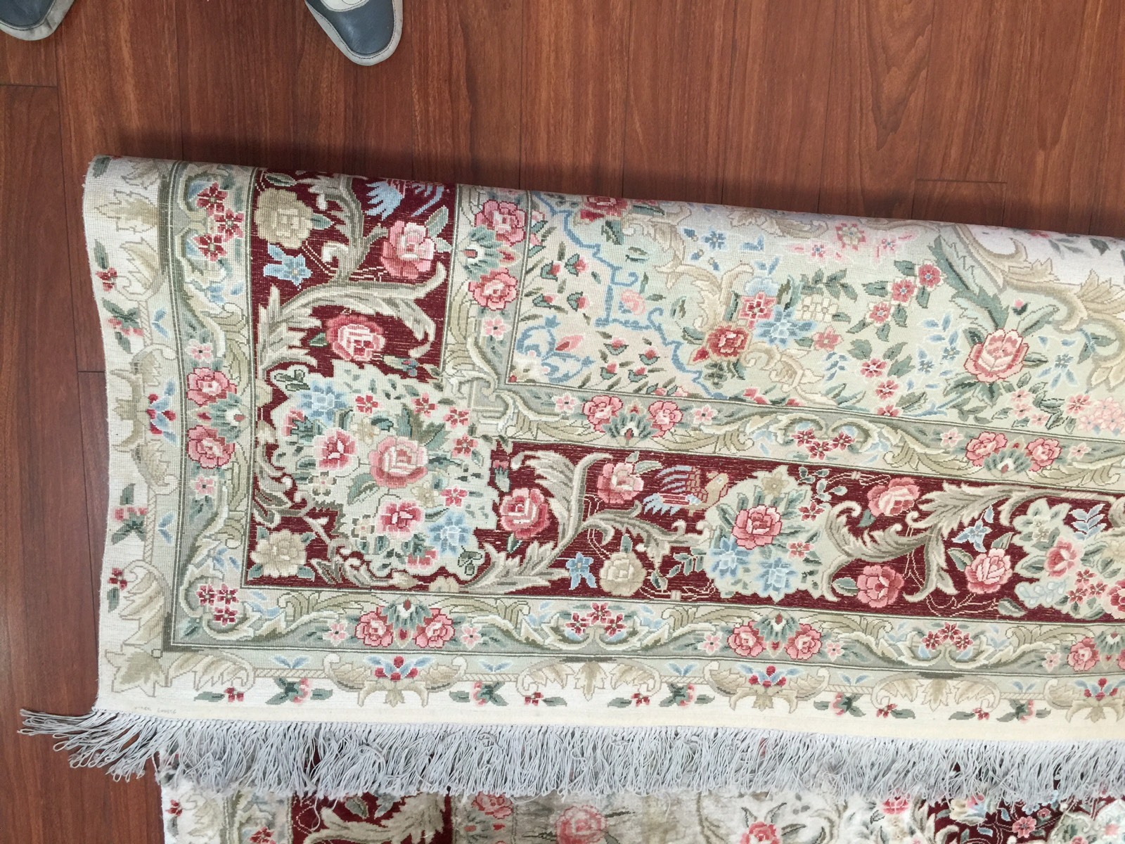 100% Silk Rug 9"x12.4" In Pristine Condition