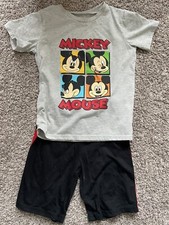 Disney Boys Mickey Mouse 2 Piece Set Short Sleeve Shirt and Shorts Size 7