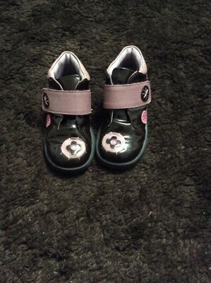 Umi Brown patent leather baby girl boots Size