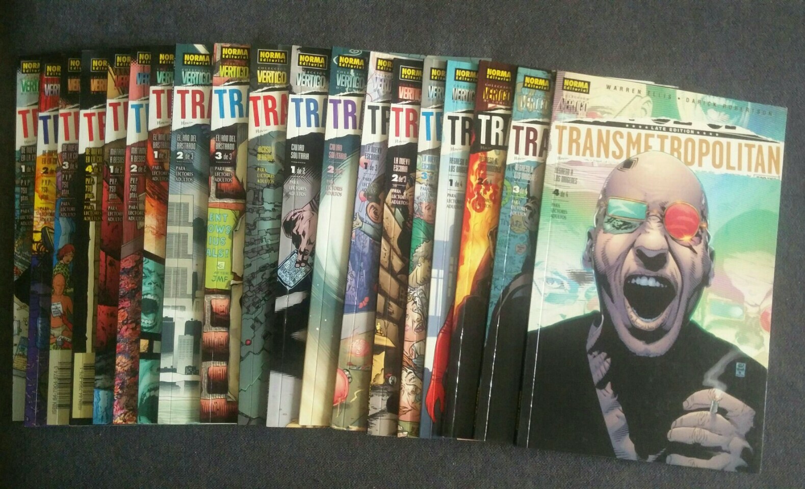 Transmetropolitan, Norma editorial, colección Vértigo, 19 números.