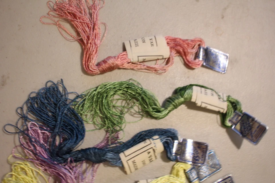 Varicor Luinha Variegated Embroidery Thread yarn 9 Skeins 15 meters ech vintage - Image 2 of 4