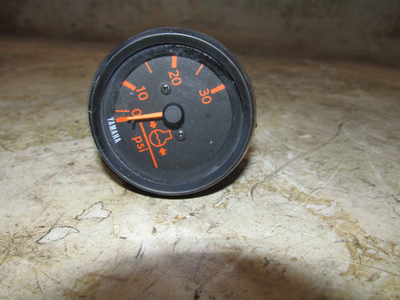 #ad Yamaha 225hp 4 Stroke Outboard Analog water pressure gauge $40.00