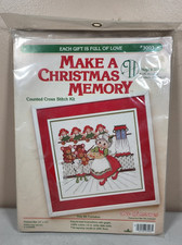 Vtg 1985 Hugs 'n Stitches 3003 Christmas Cross Stitch Kit Mrs. Claus 14"x14"