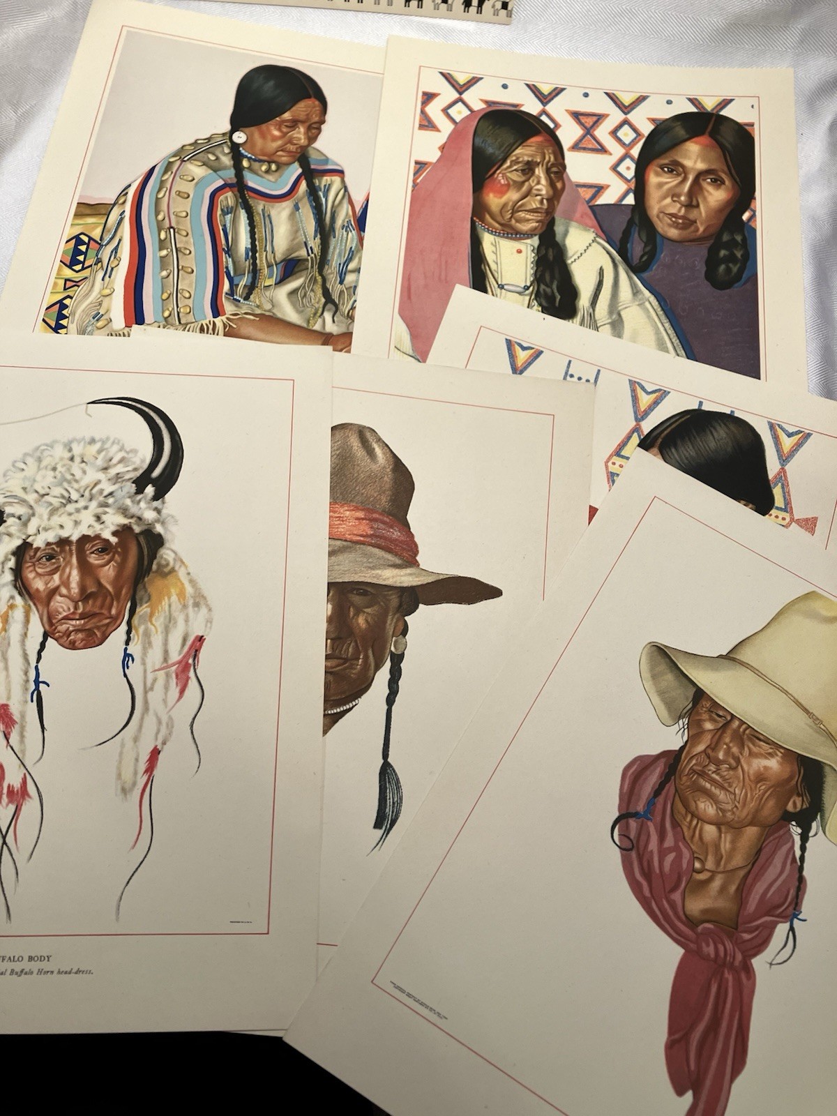 Vintage Blackfeet Indians Of Glacier National Park / Great Northern Railway 