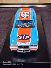 RICHARD PETTY AUTOGRAPHED #43 STP 1984 FIRECRACKER 400 200TH WIN 1/24.  /200