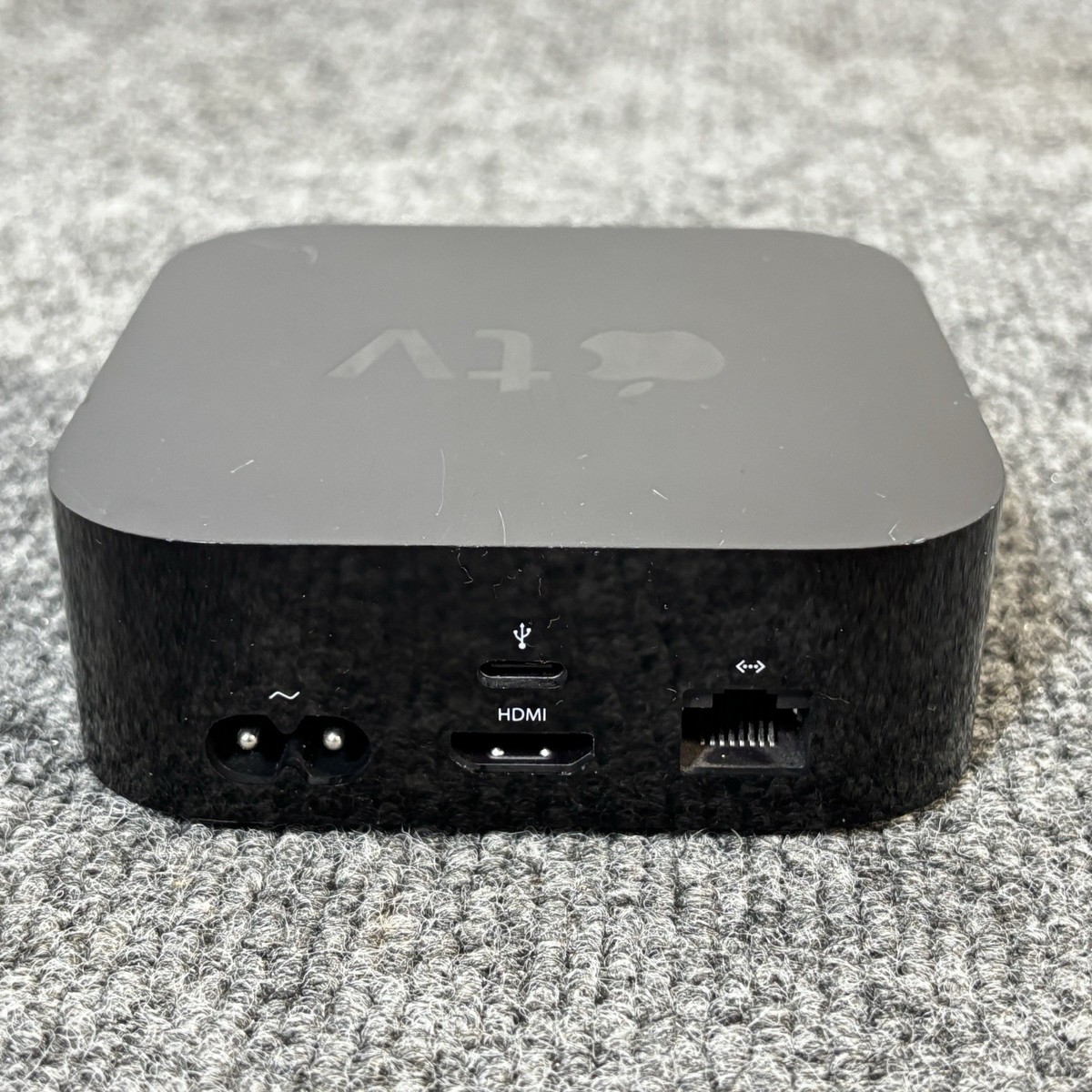 Apple TV HD (4th Generation) A1625 32GB Media Streamer (MGY52LL/A