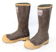 Xtratuf Legacy Waterproof Safety Toe Fishing Boots , Mens 9, Brown, Made In USA