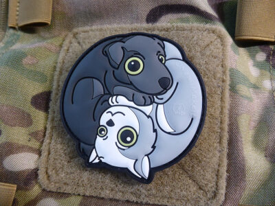 JTG Black Dog - White Cat Yin & Yan Patch, fullcolor / JTG 3D Rubber Patch