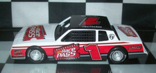 Stock Car 1 Race Pass 132 Pull Back Dirt Diecast Car
