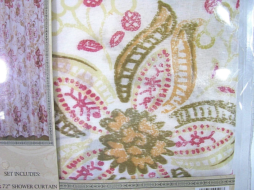 JUEGO DE CORTINAS DE DUCHA Y ANILLOS ENROLLABLES 70" X 72" 12 ANILLOS MEJOR HOGAR 100% POLIÉSTER N Foto 3 de 4