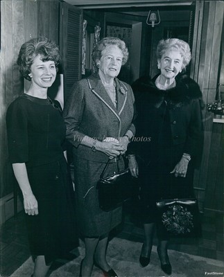 1966 Mrs Herbert Von Bergen Mrs Henry Sclaack Mrs Stanley Wright 8X10 Photo