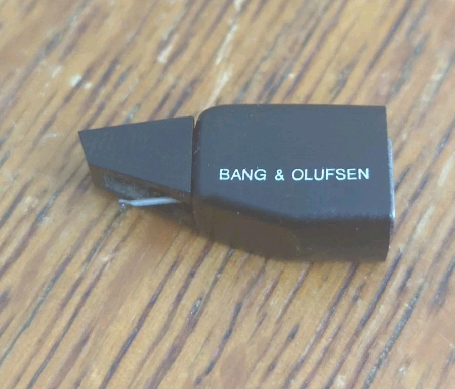 Vintage RARE BANG & OLUFSEN MMC 10E CARTRIDGE with STYLUS - Tested & Working Foto 2 de 3