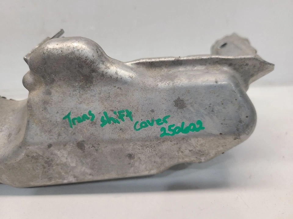 Honda Fit 2013 (1,5 L/AT) cubierta de acoplamiento de cambio parte: 24901RB0020 Foto 3 de 4