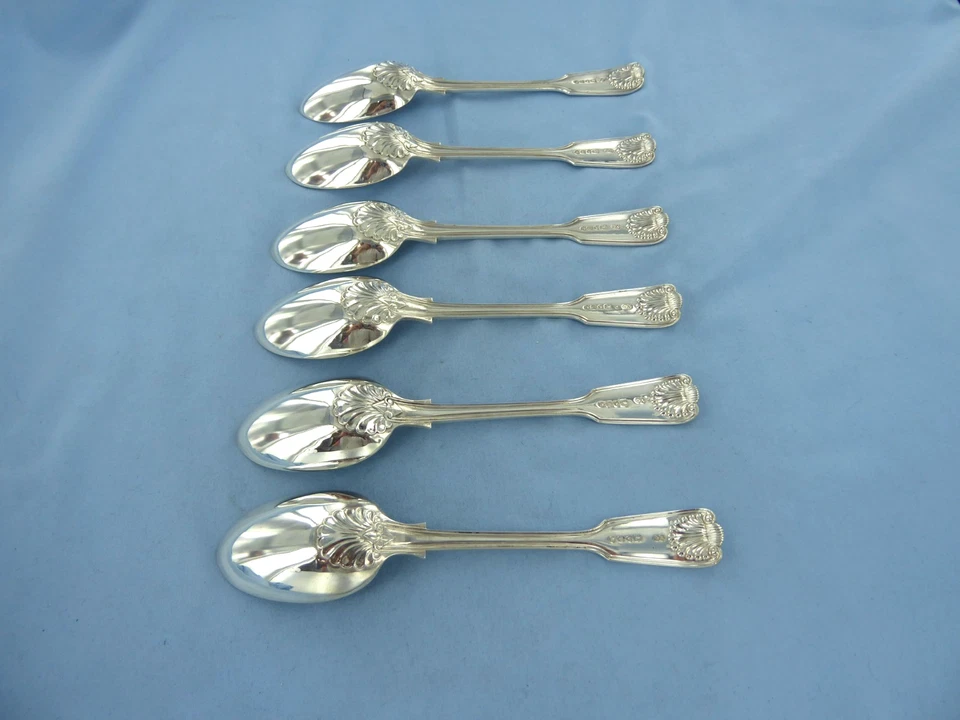 ANTIQUE SET OF 6 STERLING SILVER FIDDLE THREAD &SHELL DESSERT SPOONS.LONDON 1838 - Image 2 of 4