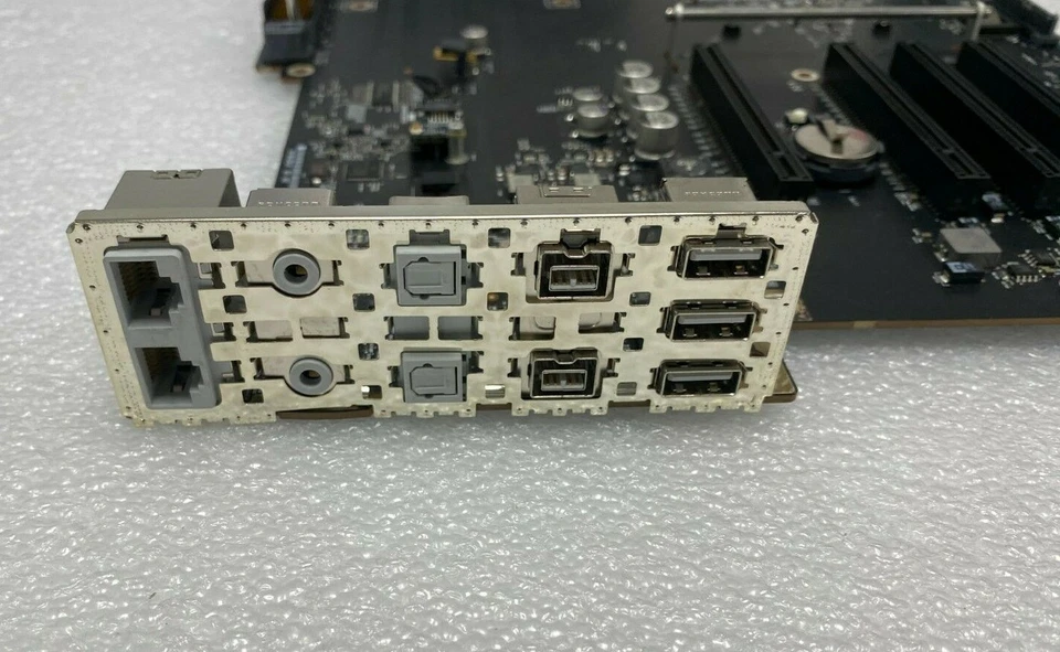 A1289 Mac Pro Backplane Logic Board 5,1 Front I/O Board Cable & Screws 639-0461 - Image 3 of 4