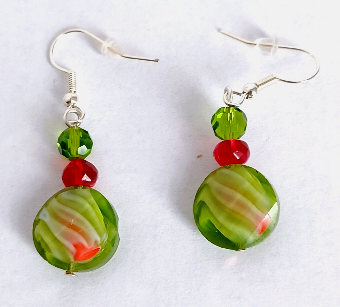 Cut Glass Faceted Beaded Candy Swirl Dangle Earrings Green Red White 2 Inch Drop