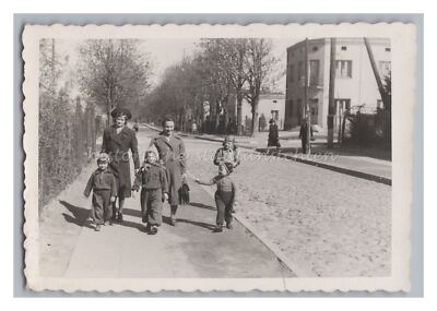 Family for Easter 1943 - Vintage Photo 1940s