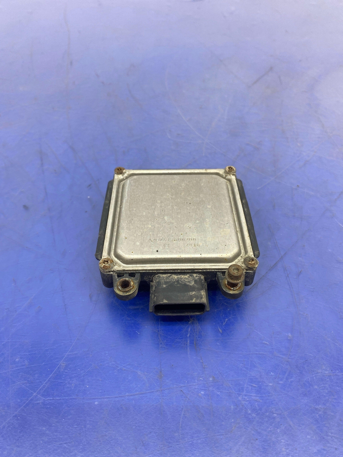2017-2020 MASERATI LEVANTE M161 OEM REAR BLINDSPOT SENSOR RADAR MODULE 670106466