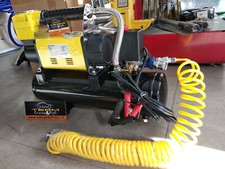 Compressore Heavy Duty 12V 150psi Max Serbatoio 8 Litri 200 Lpm anche Bloccaggio
