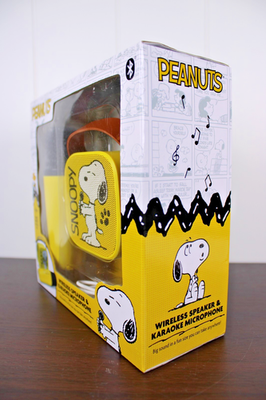 NEW Peanuts Snoopy Wireless Speaker & Karaoke Microphone Set