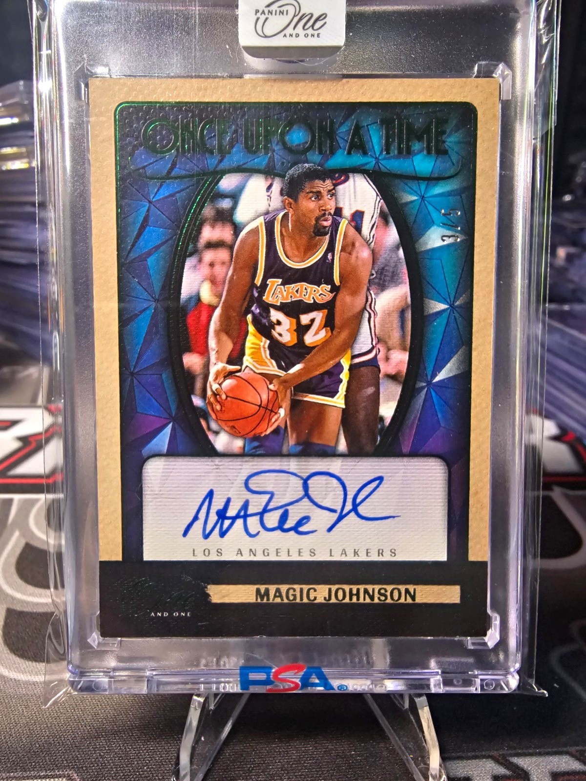 Panini 2024-25 One and One OUAT Magic Johnson Lakers #OUT-MAG /5 Auto