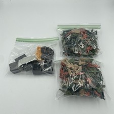 Vintage Lot Of Toy Army Men 145pcs Multiple Colors And Other Cover Objects