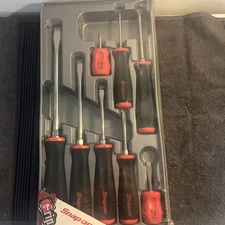Snap On Tools NOS 2003 SGDX80A 8 Pc Screwdriver Set Grip Handles