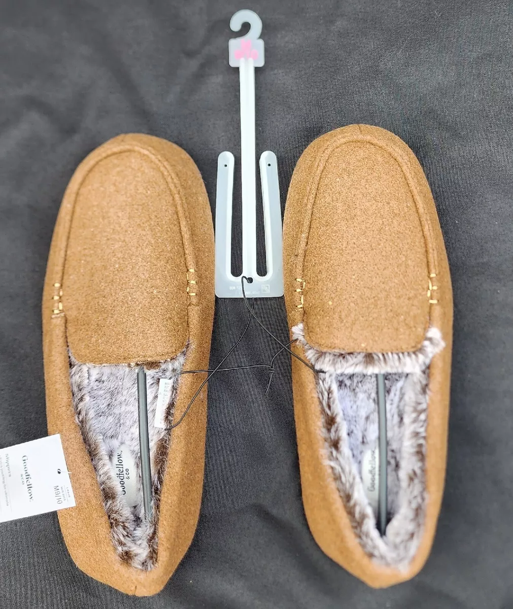 NEW Mens Camel Kairo Moccasin Style Faux Fur Slippers SZ M 9 10