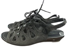 Christian Siriano Payless Flat Sandals Shoes Black W Back zipper, US size 7