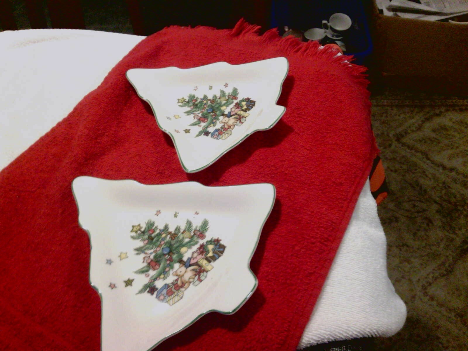 Nikko Happy Holidays Christmas Tree Shaped Candy Dish Plate 6" Set of 2