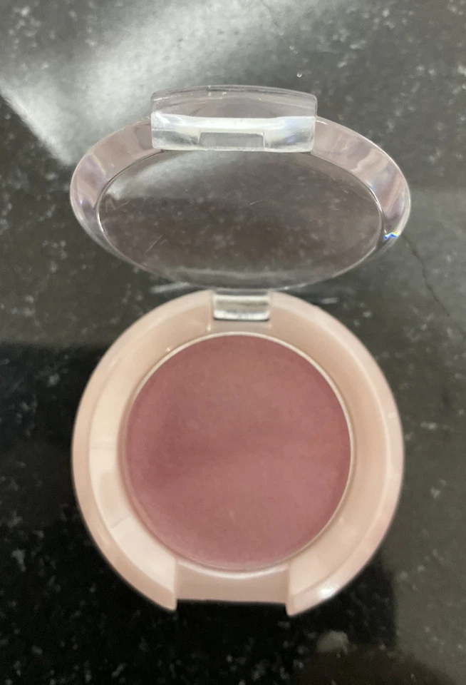 REVLON SKIN LIGHTS  COLOR LIGHTING FOR EYES /CHEEKS ~04 BERRY  .11 OZ.  - Image 2 of 4