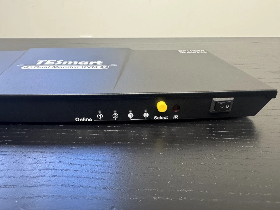 Interruptor KVM HDMI TESmart 2 Monitores 2 Computadoras 4K@60Hz USB 2.0, Doble Monitor KVM Foto 2 de 4