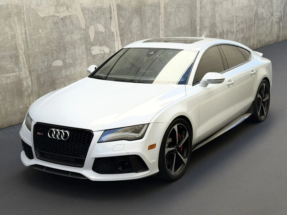 2014 Audi RS7  - Image 2 of 4