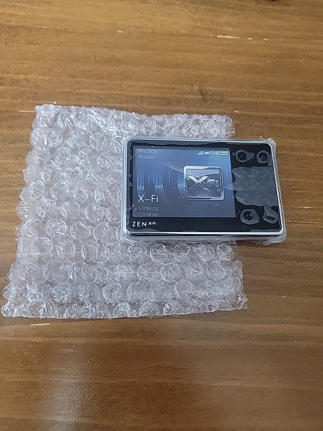 Brand New STORE DISPLAY ONLY Creative ZEN X-Fi NON WORKING