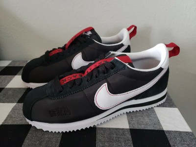 nike cortez bet it back