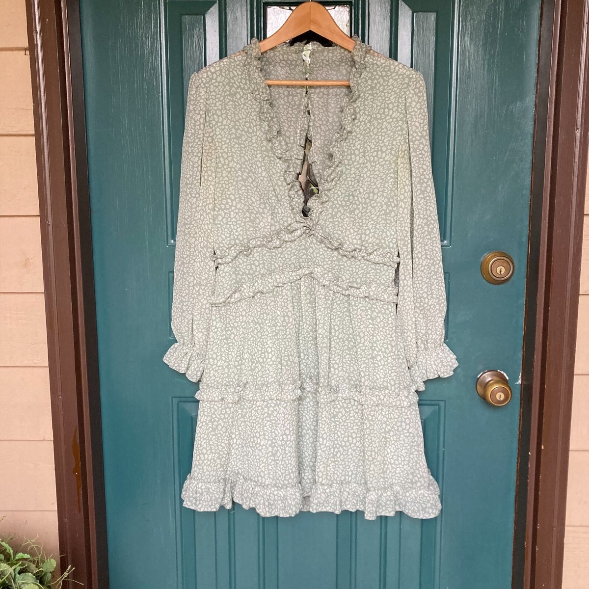 spring dresses short Fiore Open Back Mini Dress, Chambray / S This charming A fabric:cotton Homelegance Bartly B2043-5 Casual Size:46 US Jacket/Waistcoat + 40W Trousers