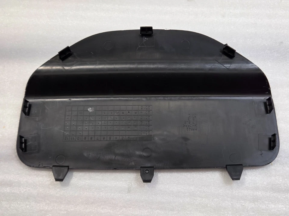 11-18 Dodge Durango CHRYSLER OEM Liftgate Tailgate Hatch-Access Cover 1VV31DX9AA - Imagem 4 de 4