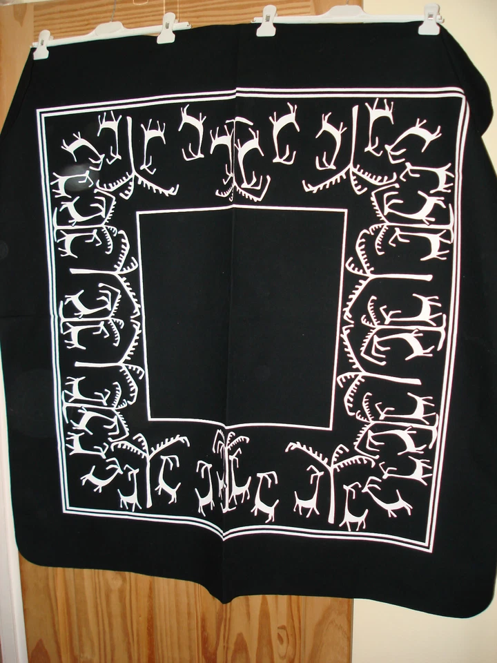 NEW rare TABLE COVER in pure thick COTTON in BLACK/WHITE trendy ABSTRACT PRINT - Image 2 of 4