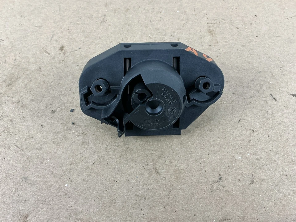 BMW 740i 740Li 2010-2015 cilindro de bloqueo de tapa de maletero 7194181 OEM Foto 3 de 4