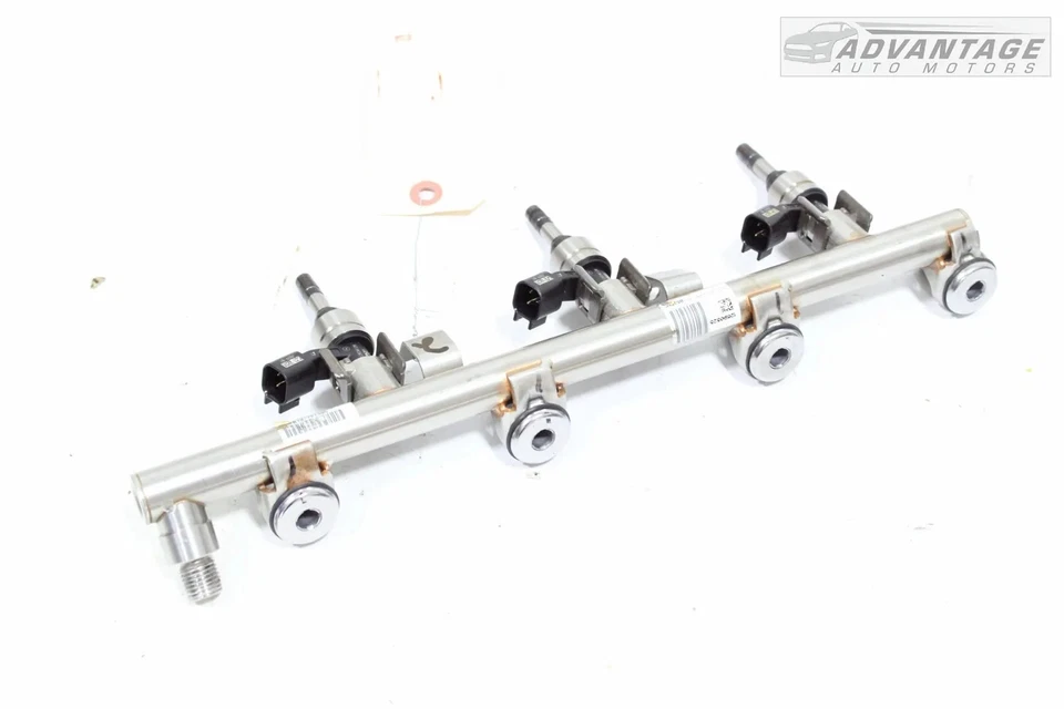 2018-2021 BUICK ENCLAVE 3.6L V6 LFY 右乘客侧燃料输入铁路原始设备制造商 — 第 3/4 张图片