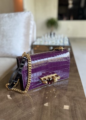 Alexander McQueen: Autumn Winter 2020 Pre-Collection - Bags