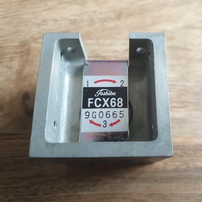 Neu Toshiba FCX68 Zirkulator Wellenleiter Radar (EV-333)