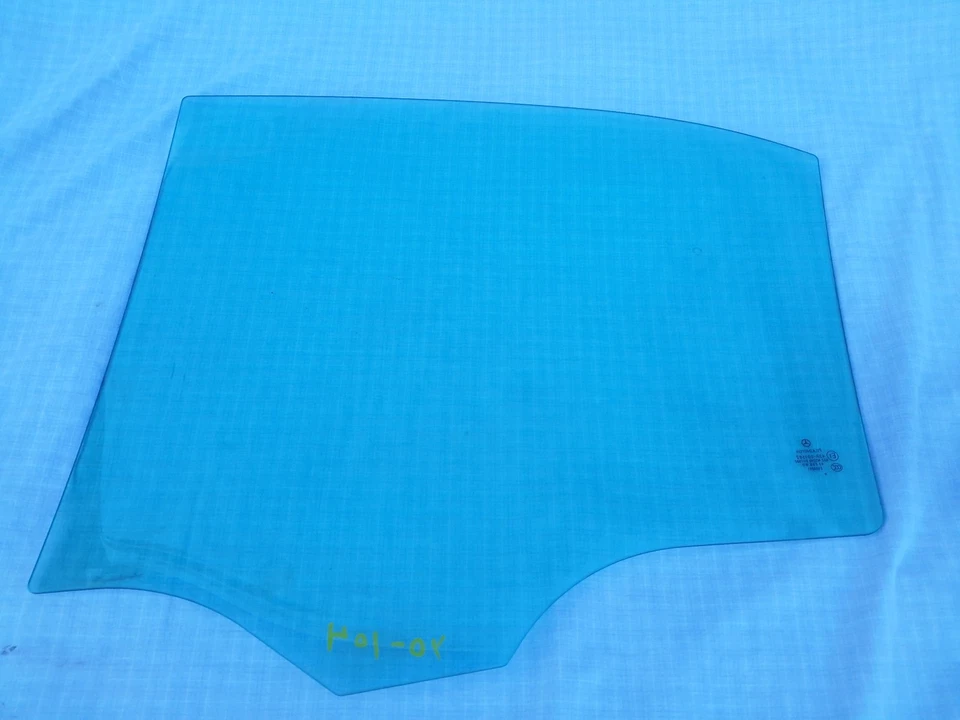 2008-2011 Mercedes Benz C300 W204 Door Window Glass Rear Right Passenger OEM Foto 2 de 4