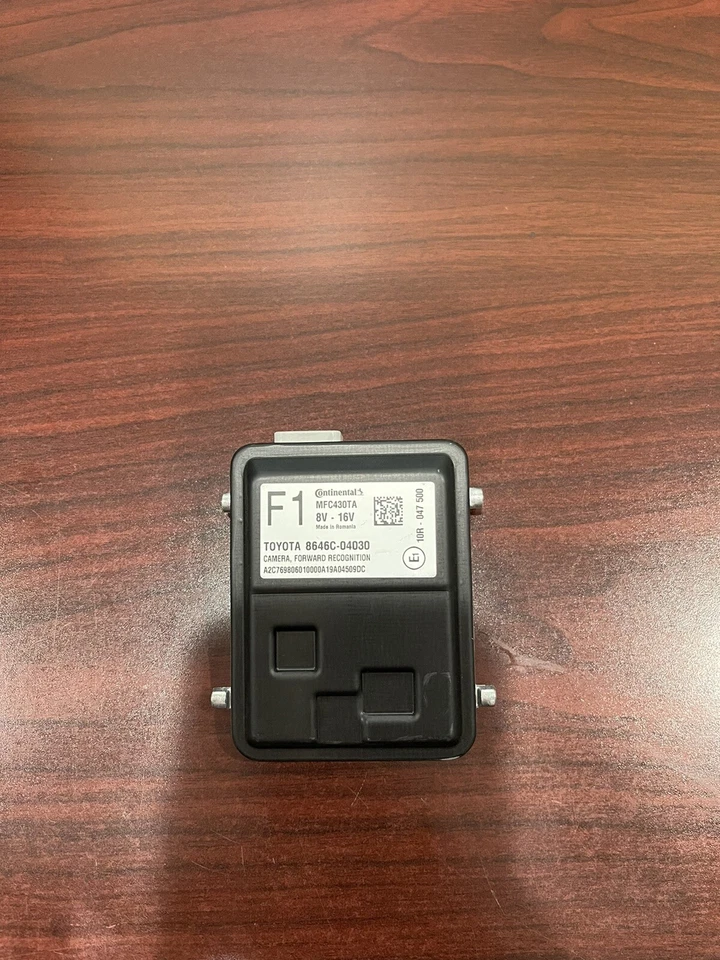 2020-23 Toyota Tacoma OEM Lane Departure Warning Camera 8646C-04030 - Image 2 of 4