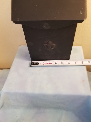 Vintage Metal Wall Mounted Mailbox with Flip Top & Fleur de Lis Symbol on Front - Picture 9 of 13