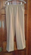Alfred Dunner Women's Size 12P 100 Polyester Tan Elastic Waist Pants