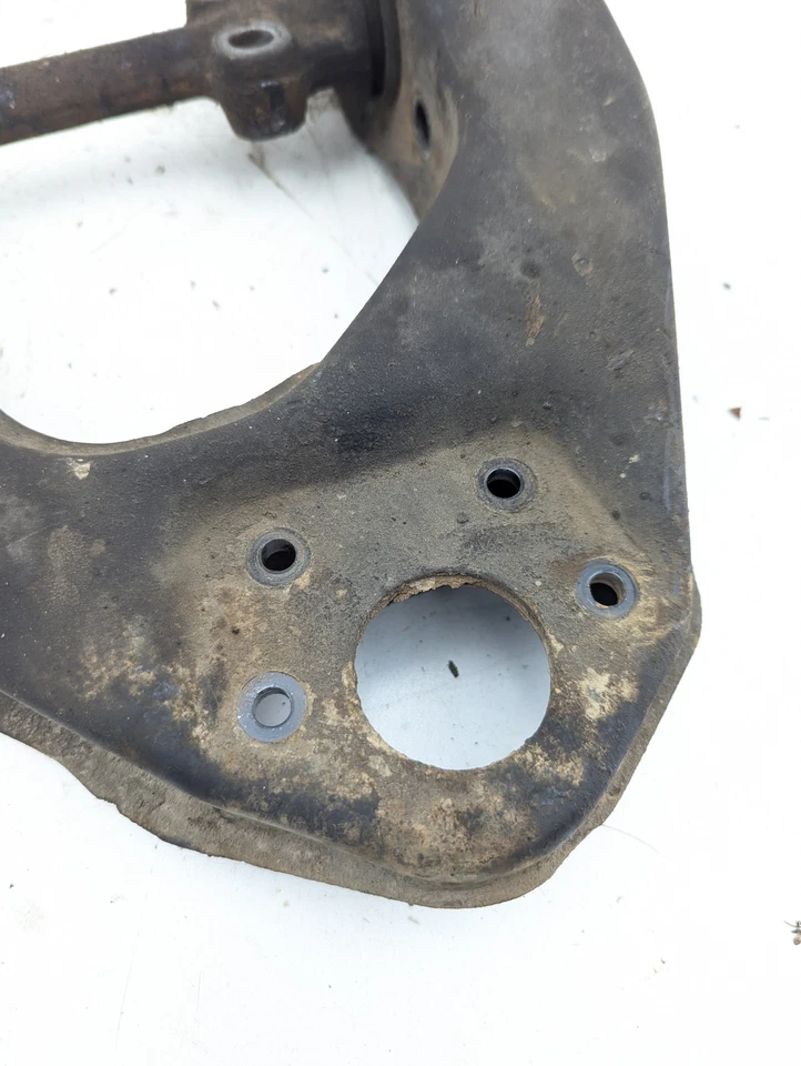 Brazo de control superior izquierdo del conductor delantero Toyota 4Runner 1990-1995 170 k Foto 2 de 4