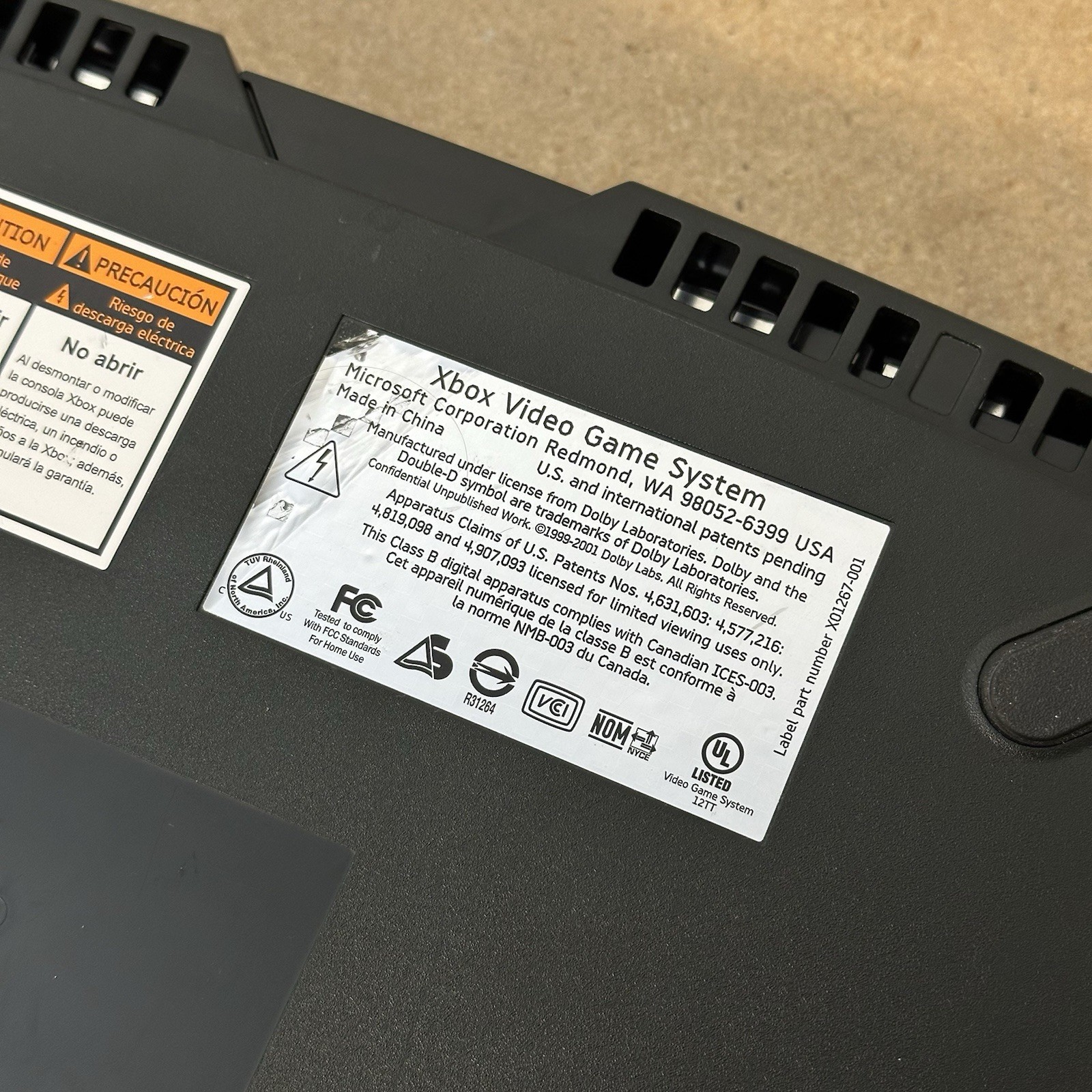 Microsoft Original OG XBOX Classic System Console Only PARTS OR REPAIR UNTESTED