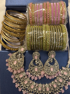 Asian Ethnic Women's Jewelry Set Pink Stone Necklace Earrings Bangles Gold Green