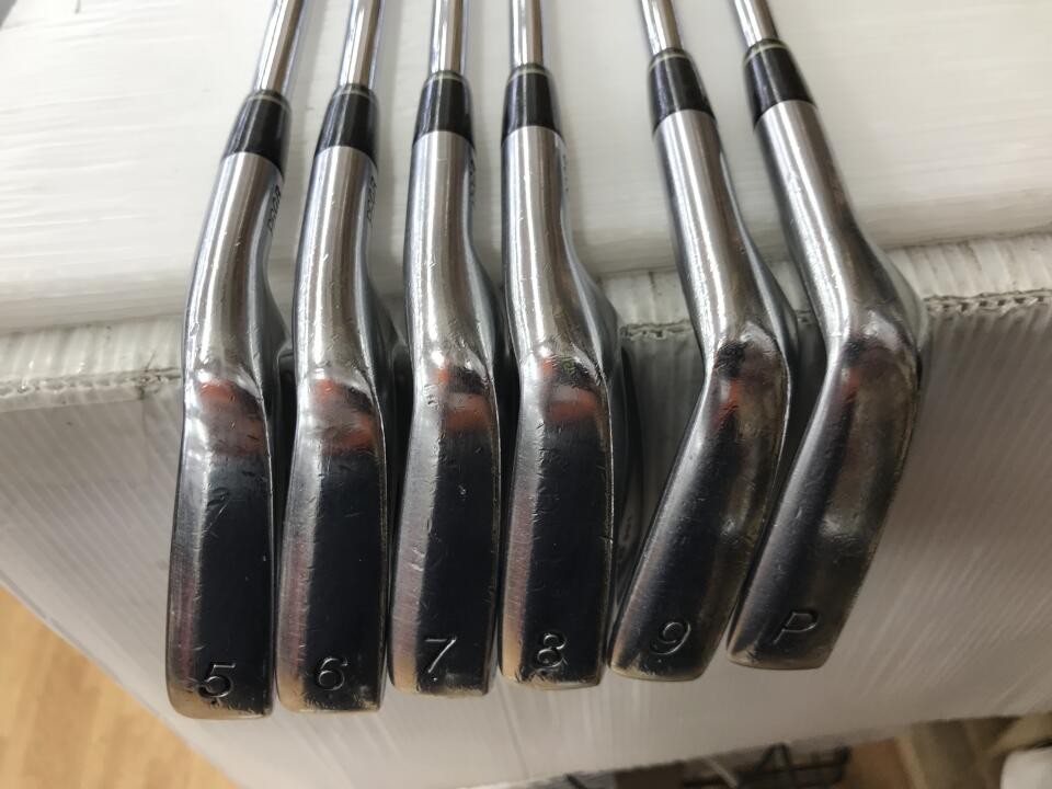 Prgr IS-3 501 Iron Set 38